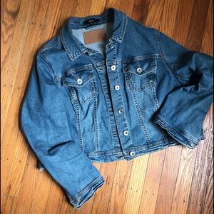 ELLOS cropped denim jacket